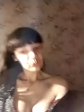 AliceSwan1122 online show from February 12, 2026, 8:26 pm