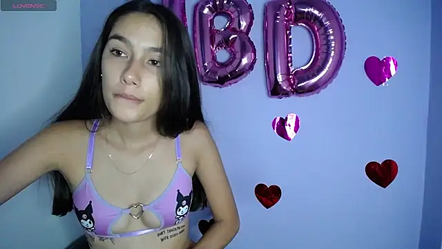 Snapshot of Amber_Miiller2 chatting on February 23, 2026, 8:28 pm Amber Miiller2 online show from February 23, 2026, 8:28 pm