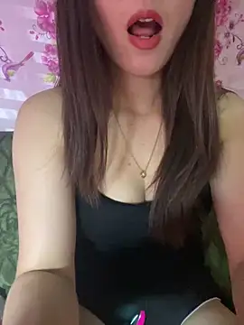 Moon pusy online show from April 22, 2026, 9:16 pm