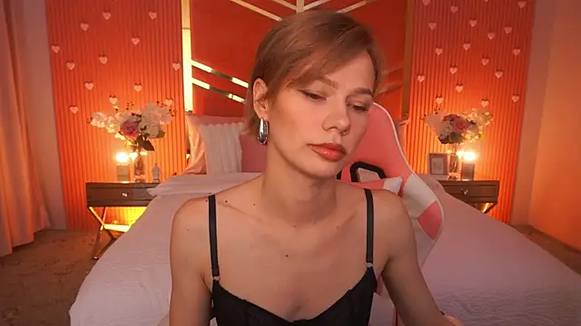 Snapshot of ShyySiren chatting on June 26, 2026, 7:24 am ShyySiren online show from June 26, 2026, 7:24 am