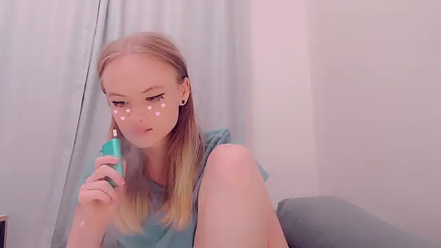 AliceNya cute online show from June 29, 2026, 6:19 am