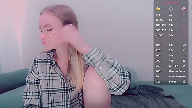AliceNya cute online show from July 16, 2026, 5:13 am