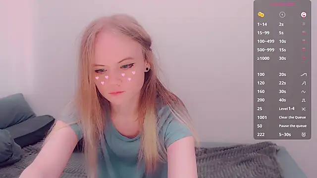 AliceNya cute online show from August 3, 2026, 8:57 am