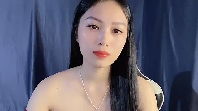 Snapshot of Lyly4757 chatting on September 17, 2025, 9:05 pm Lyly4757 online show from September 17, 2025, 9:05 pm