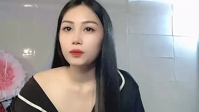 Lyly4757 online show from October 30, 2025, 1:34 pm