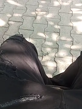 Snapshot of karandeep_Bhagat chatting on November 1, 2025, 6:26 am karandeep Bhagat online show from November 1, 2025, 6:26 am