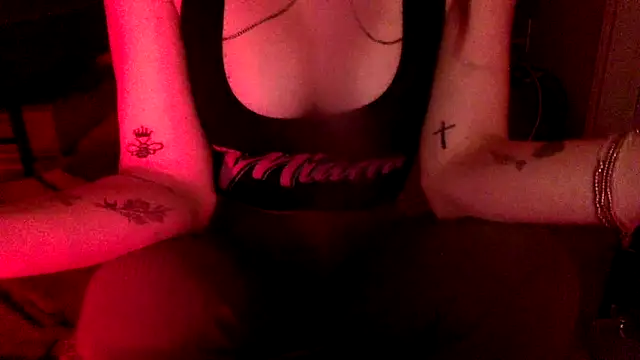 Texxaspearl online show from February 23, 2026, 10:12 am