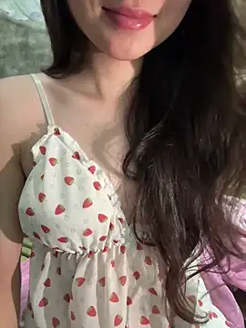 Snapshot of Bella_sexy98 chatting on June 3, 2026, 2:44 pm Bella sexy98 online show from June 3, 2026, 2:44 pm