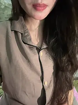 Snapshot of Bella_sexy98 chatting on June 5, 2026, 6:52 am Bella sexy98 online show from June 5, 2026, 6:52 am