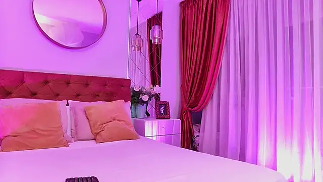 Snapshot of DesireeKeys chatting on October 23, 2025, 3:39 am DesireeKeys online show from October 23, 2025, 3:39 am