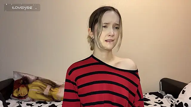 Snapshot of SoftcoreAlly chatting on November 10, 2025, 12:37 pm SoftcoreAlly online show from November 10, 2025, 12:37 pm