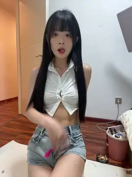 Snapshot of qiqi_x chatting on May 31, 2026, 3:30 pm qiqi x online show from May 31, 2026, 3:30 pm