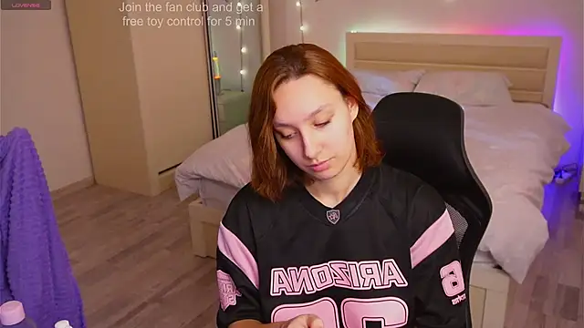 LilyannRosse online show from October 31, 2025, 7:09 am