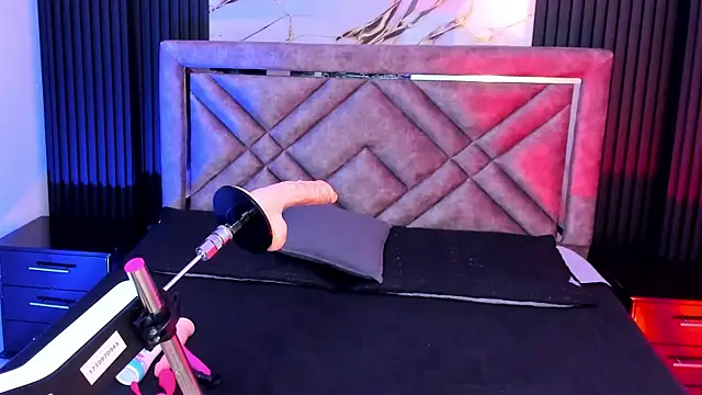 Snapshot of Daniwhatson chatting on September 28, 2025, 3:45 am Daniwhatson online show from September 28, 2025, 3:45 am