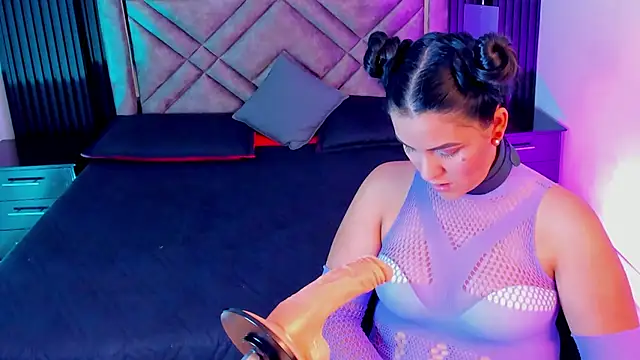 Snapshot of Daniwhatson chatting on October 10, 2025, 12:20 am Daniwhatson online show from October 10, 2025, 12:20 am