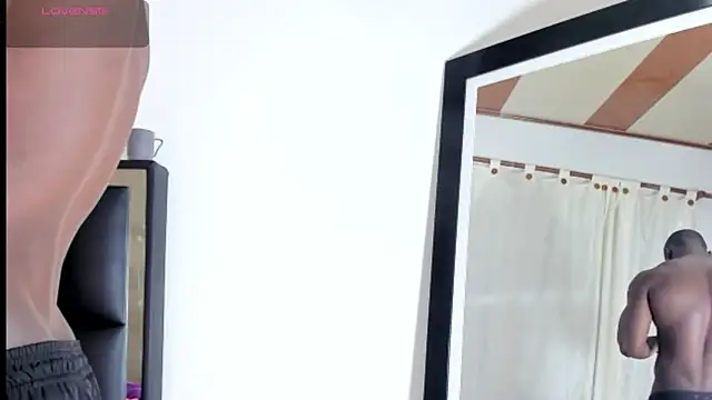 Snapshot of ArexBlakk chatting on October 4, 2025, 6:39 pm ArexBlakk online show from October 4, 2025, 6:39 pm