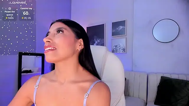 Tiffany Low online show from January 8, 2026, 1:24 pm