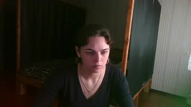 Snapshot of EthelsLover chatting on June 2, 2026, 9:44 am EthelsLover online show from June 2, 2026, 9:44 am
