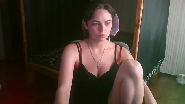 Snapshot of EthelsLover chatting on July 6, 2026, 10:23 am EthelsLover online show from July 6, 2026, 10:23 am