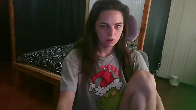 Snapshot of EthelsLover chatting on July 24, 2026, 7:39 am EthelsLover online show from July 24, 2026, 7:39 am