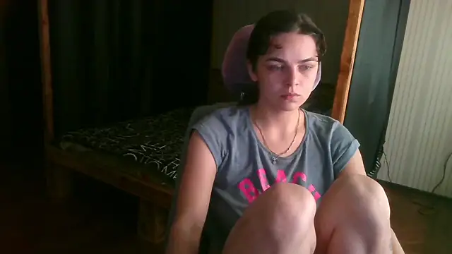 Snapshot of EthelsLover chatting on July 28, 2026, 7:04 am EthelsLover online show from July 28, 2026, 7:04 am