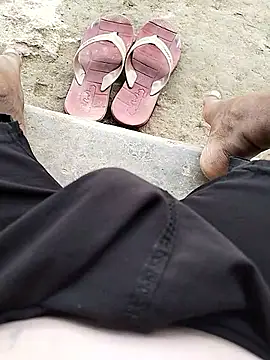 Snapshot of samsharma- chatting on September 21, 2025, 1:24 pm samsharma- online show from September 21, 2025, 1:24 pm