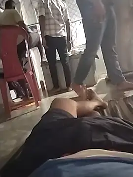 Snapshot of samsharma- chatting on October 8, 2025, 4:43 am samsharma- online show from October 8, 2025, 4:43 am