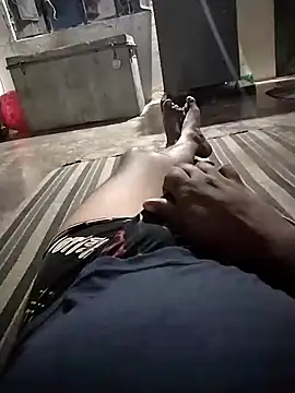 Snapshot of samsharma- chatting on October 9, 2025, 2:59 pm samsharma- online show from October 9, 2025, 2:59 pm