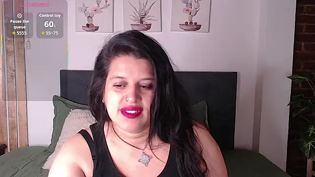 Andrea secret  online show from January 7, 2026, 1:13 pm