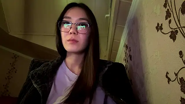 Snapshot of marry_dreams chatting on November 30, 2025, 2:10 pm marry dreams online show from November 30, 2025, 2:10 pm