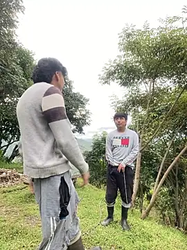 Snapshot of sky-wolves chatting on April 8, 2026, 10:32 pm sky-wolves online show from April 8, 2026, 10:32 pm