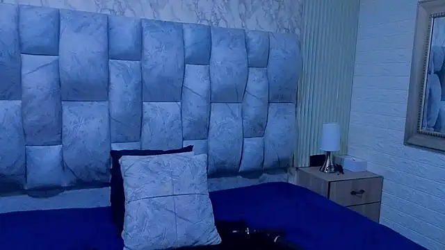 Snapshot of sofiagutierrez__ chatting on November 8, 2025, 1:06 am sofiagutierrez online show from November 8, 2025, 1:06 am