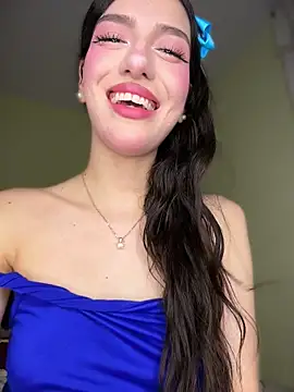 Emily-hottson online show from July 11, 2026, 11:39 pm