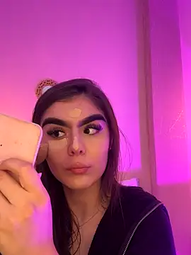 Snapshot of SofiaFontaiine chatting on November 14, 2025, 3:49 am SofiaFontaiine online show from November 14, 2025, 3:49 am