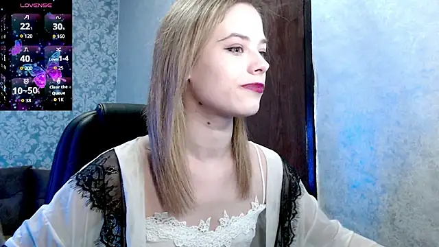 Kate  Loves online show from March 15, 2026, 7:20 pm