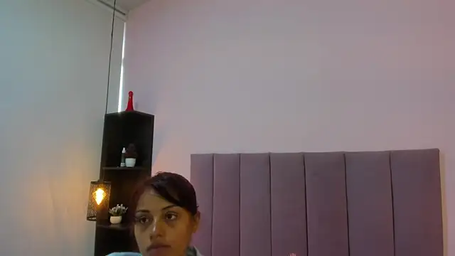 Snapshot of HoollyHendrix chatting on October 23, 2025, 8:51 pm HoollyHendrix online show from October 23, 2025, 8:51 pm