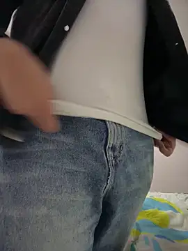 Snapshot of tomy_hot20 chatting on November 6, 2025, 2:45 am tomy hot20 online show from November 6, 2025, 2:45 am