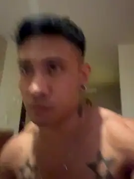 Snapshot of RoyDino chatting on October 13, 2025, 9:59 pm RoyDino online show from October 13, 2025, 9:59 pm