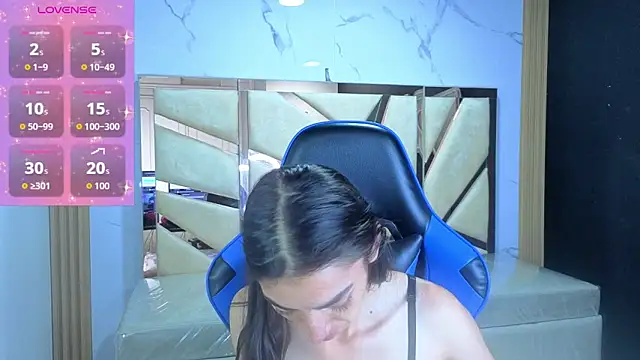 Maily a  online show from February 20, 2026, 2:41 am