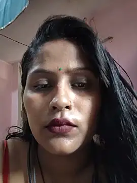 Snapshot of Jasmine_Januja chatting on June 3, 2026, 2:03 am Jasmine Januja online show from June 3, 2026, 2:03 am