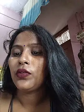 Snapshot of Jasmine_Januja chatting on June 6, 2026, 1:54 am Jasmine Januja online show from June 6, 2026, 1:54 am