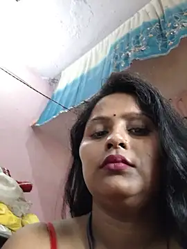 Snapshot of Jasmine_Januja chatting on June 8, 2026, 1:28 am Jasmine Januja online show from June 8, 2026, 1:28 am