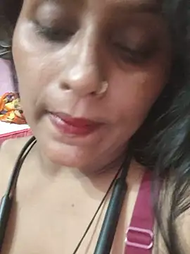 Snapshot of Jasmine_Januja chatting on June 20, 2026, 5:05 pm Jasmine Januja online show from June 20, 2026, 5:05 pm