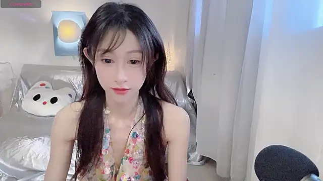 Snapshot of ai-ai-mi chatting on May 7, 2026, 8:42 am ai-ai-mi online show from May 7, 2026, 8:42 am