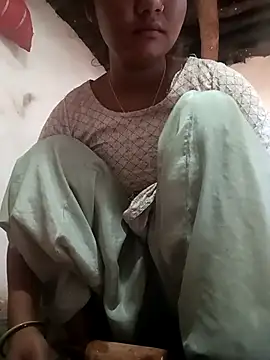 Hot Shredha online show from October 5, 2025, 1:59 am