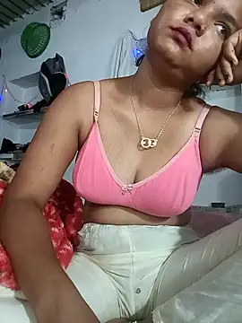 Hot Shredha online show from November 2, 2025, 3:03 pm