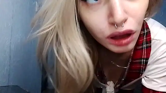 lesyawhite online show from November 26, 2025, 4:19 pm