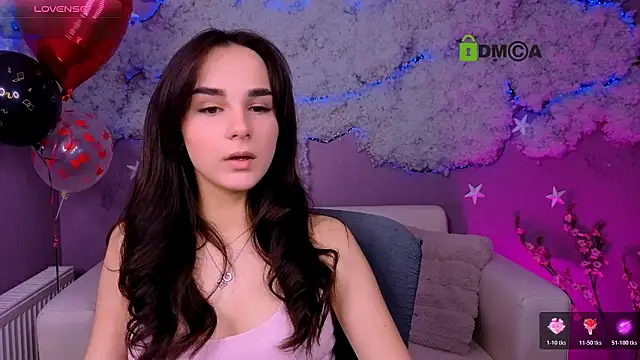 ariana ross7 online show from June 20, 2026, 9:34 am