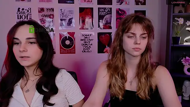 ariana ross7 online show from July 8, 2026, 7:29 pm