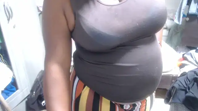 rachelexoticgirl online show from May 16, 2026, 5:01 pm